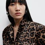 VESTE MAYA EN EL JAGUAR CAZA