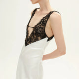 RAINE NELL'ODORE DI JASMIN