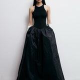 CATE IN OSTRICA NERA