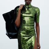 PERNILLE IN GLAMORAMA