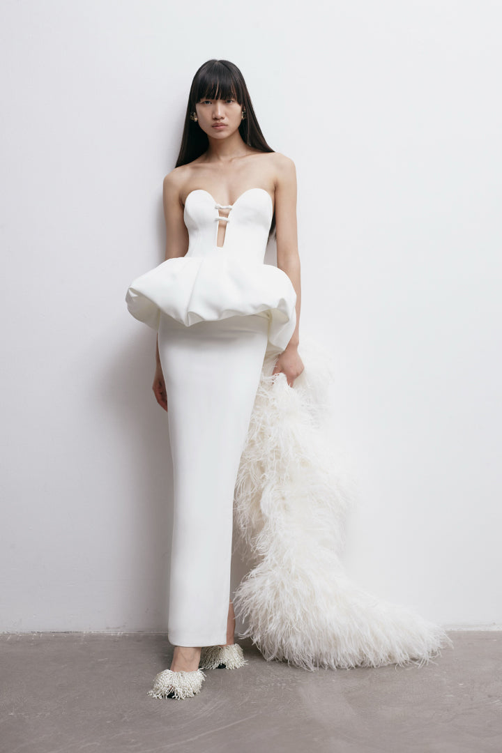LIA PEPLUM DRESS IN TEMPLE WHITE THE NEW ARRIVALS - ILKYAZ OZEL LIA PEPLUM DRESS IN TEMPLE WHITE THE NEW ARRIVALS - ILKYAZ OZEL