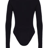 ZOYA TOP À LA TOMBE DE LA NUIT