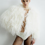 ZIZI EN MUSTANG BLANCHE