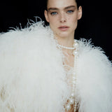 ZIZI EN MUSTANG BLANCHE